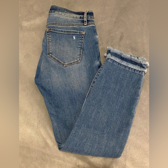 Loft Outlet Low-rise Slim Jeans - Size Petite US25 - Medium wash - Picture 4 of 4